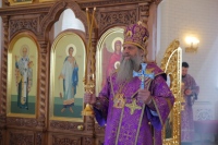Правящий архиерей возглавил Богослужение в храме в честь иконы Божией Матери «Благодатное небо»