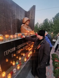 Священник принял участие в мероприятиях, посвященных Дню Победы, в поселке Корфовский