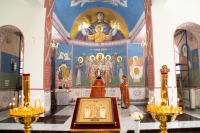 Первая Божественная литургия в храме Царственных страстотерпцев совершена в престольный праздник