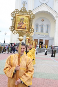 Фоторепортаж: крестный ход в память о святых равноапостольных братьях Кирилле и Мефодии