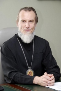 Митрополит Игнатий: "Какими дарами встречаем рожденного ныне младенца, Бога и Спасителя?"