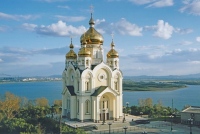 В канун праздника Успения Пресвятой Богородицы митрополит Владимир совершил всенощное бдение в кафедральном соборе Хабаровска