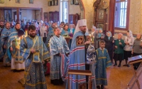 В праздник Рождества Пресвятой Богородицы митрополит Хабаровский и Приамурский Владимир совершил Божественную литургию в Христорождественском соборе Хабаровска