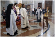 Возложение венков к мемориалу Славы, и лития по погибщим в годы Великой отечественной войны (2 сентября 2009 года)