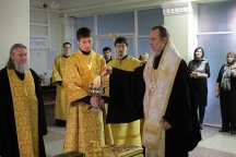 Правящий архиерей освятил здание Дальневосточного государственного медицинского университета. 23 декабря 2012 года