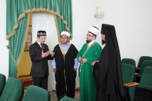 Первый официальный визит мусульманских лидеров в главный православный духовный ВУЗ Дальнего Востока. 13 сентября 2011г.