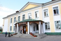 Посещение архиепископом Хабаровским и Приамурским Игнатием Центра психолого-педагогической реабилитации и коррекции. 21 сентября 2011г.