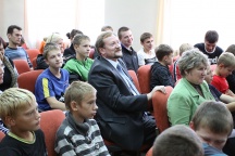 Посещение архиепископом Хабаровским и Приамурским Игнатием Центра психолого-педагогической реабилитации и коррекции. 21 сентября 2011г.