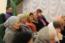 Встреча архиепископа Игнатия  с работниками храмов города – распространителями. 28 сентября 2011 г.