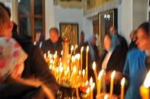 Пояс Пресвятой Богородицы в Покровском храме. г. Уссурийск. 1 ноября 2011 года.