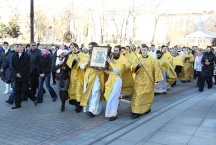 Прибытие  мироточивой иконы Божией Матери «Умягчение злых сердец» в Хабаровск и её встреча в Спасо-Преображенском соборе. 6 ноября 2011 г.