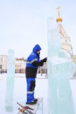 Создание ледовой композиции:  день третий. 23 декабря 2011 г.