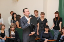 10 января 2012 года в актовом зале Хабаровской духовной семинарии состоялся молодежный Рождественский бал