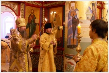 Богослужение в Хабаровской семинарии в день памяти святого праведного Иоанна Кронштадского ( 2 января 2009 года )