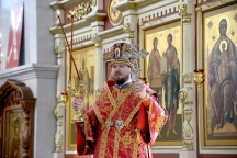 Божественная литургия в Спасо-Преображенском кафедральном соборе 22 апреля 2018 г.