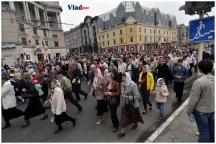 Крестный ход во Владивостоке в  Неделю всех святых (30 мая 2010 года)