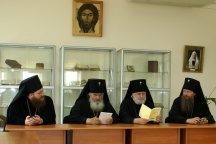 Посещение Хабаровской духовной семинарии комиссией Учебного комитета РПЦ (29 мая 2007)